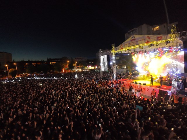  AŞGIN'DAN FESTİVALE DAVET